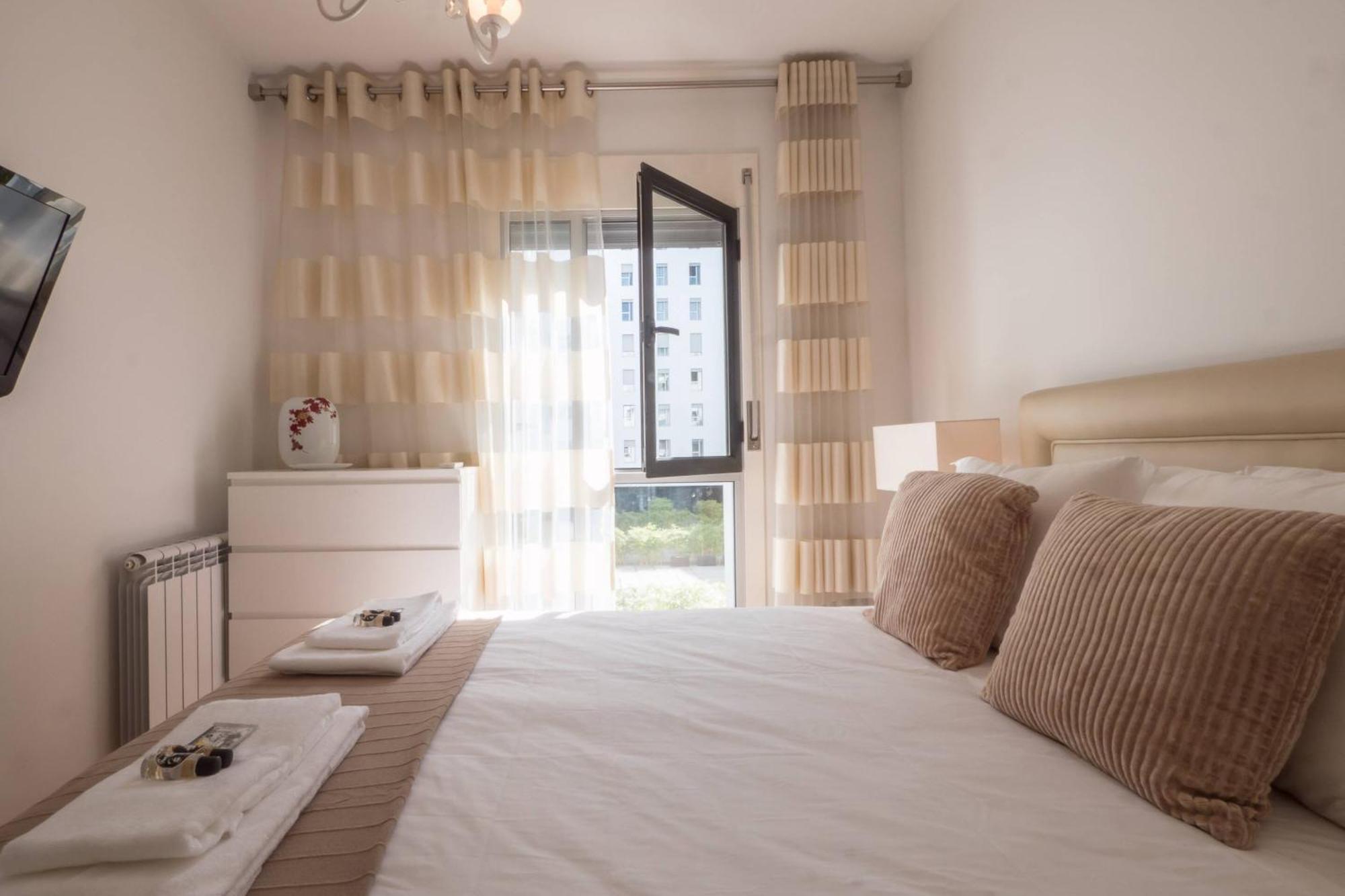 Appartement Flamingos - 81258al Lissabon